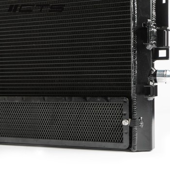 CTS Turbo Mercedes-Benz C63 AMG W205 Front Mount Heat Exchanger (with rock guard)