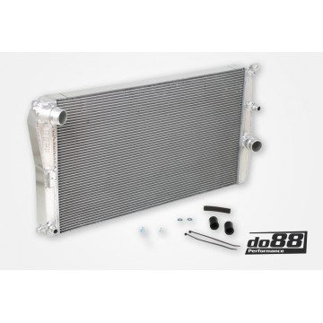 BMW M235in M2 335in 435in Radiator Aluminum