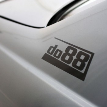do88 dekal Black 180x67mm