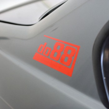 do88 dekal Red 180x67mm